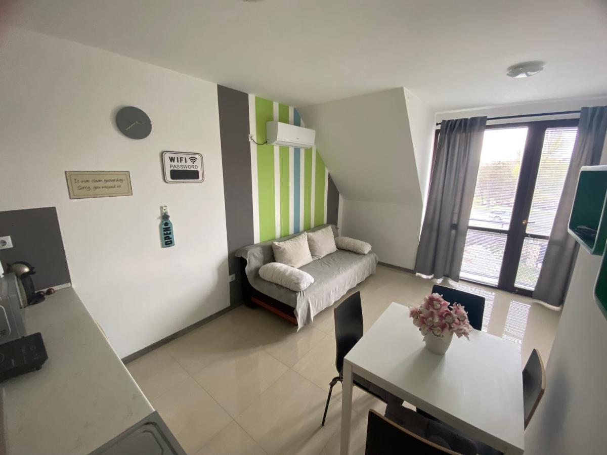 Lexi Family Apartman Hajduszoboszlo Exterior photo