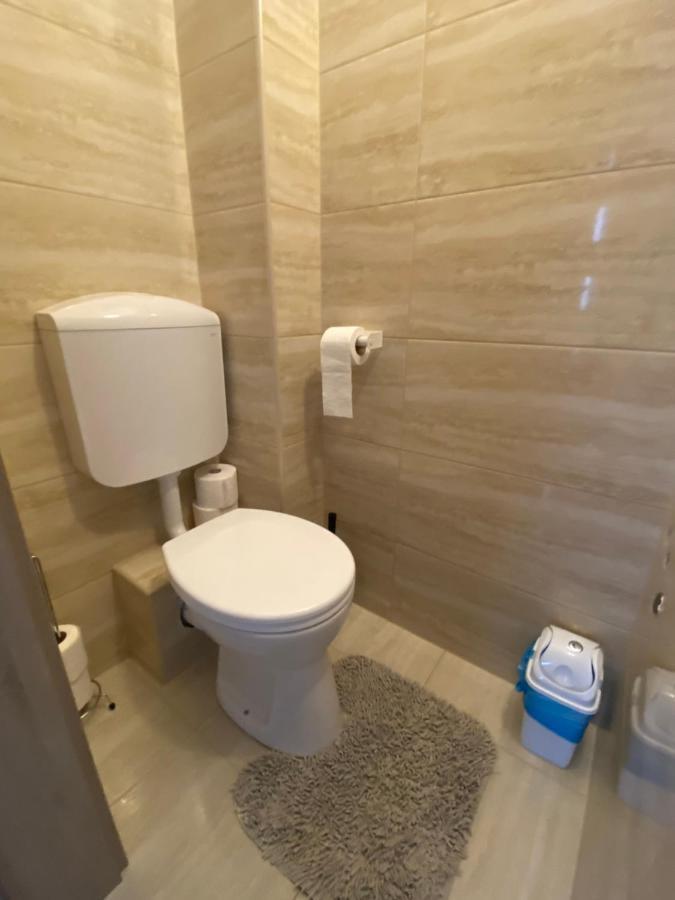 Lexi Family Apartman Hajduszoboszlo Exterior photo