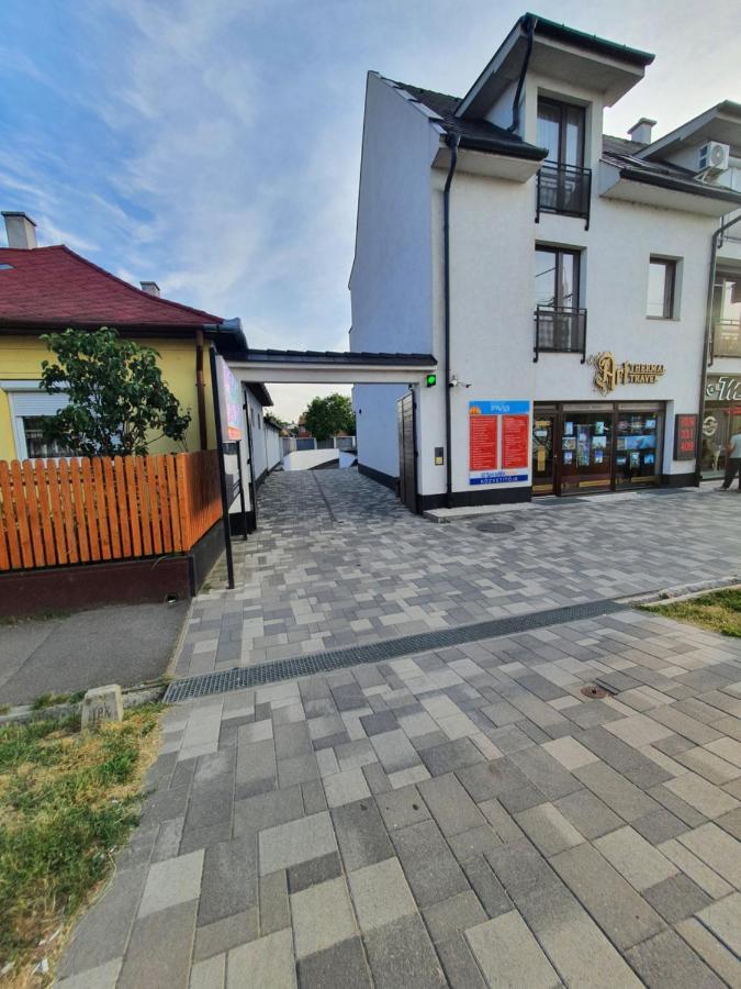 Lexi Family Apartman Hajduszoboszlo Exterior photo